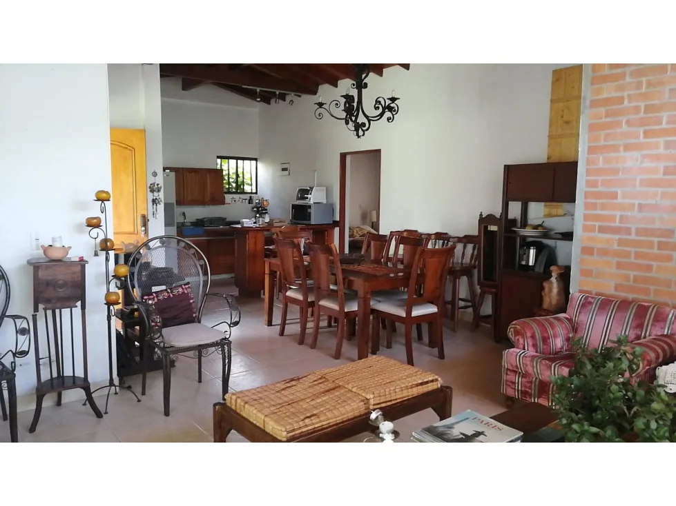 Casa Campestre en arriendo en La ceja