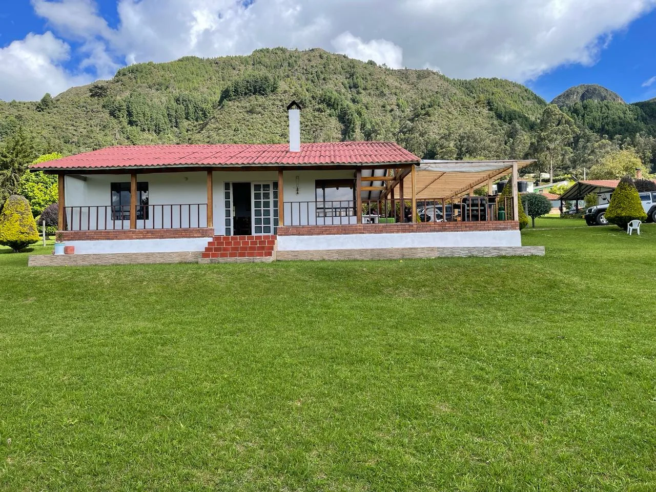 Casa Campestre en arriendo en Sesquilé