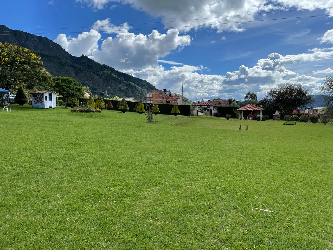 Casa Campestre en arriendo en Sesquilé