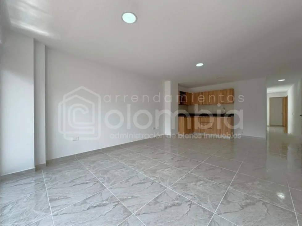 Casa en Arriendo en Alcala, Envigado