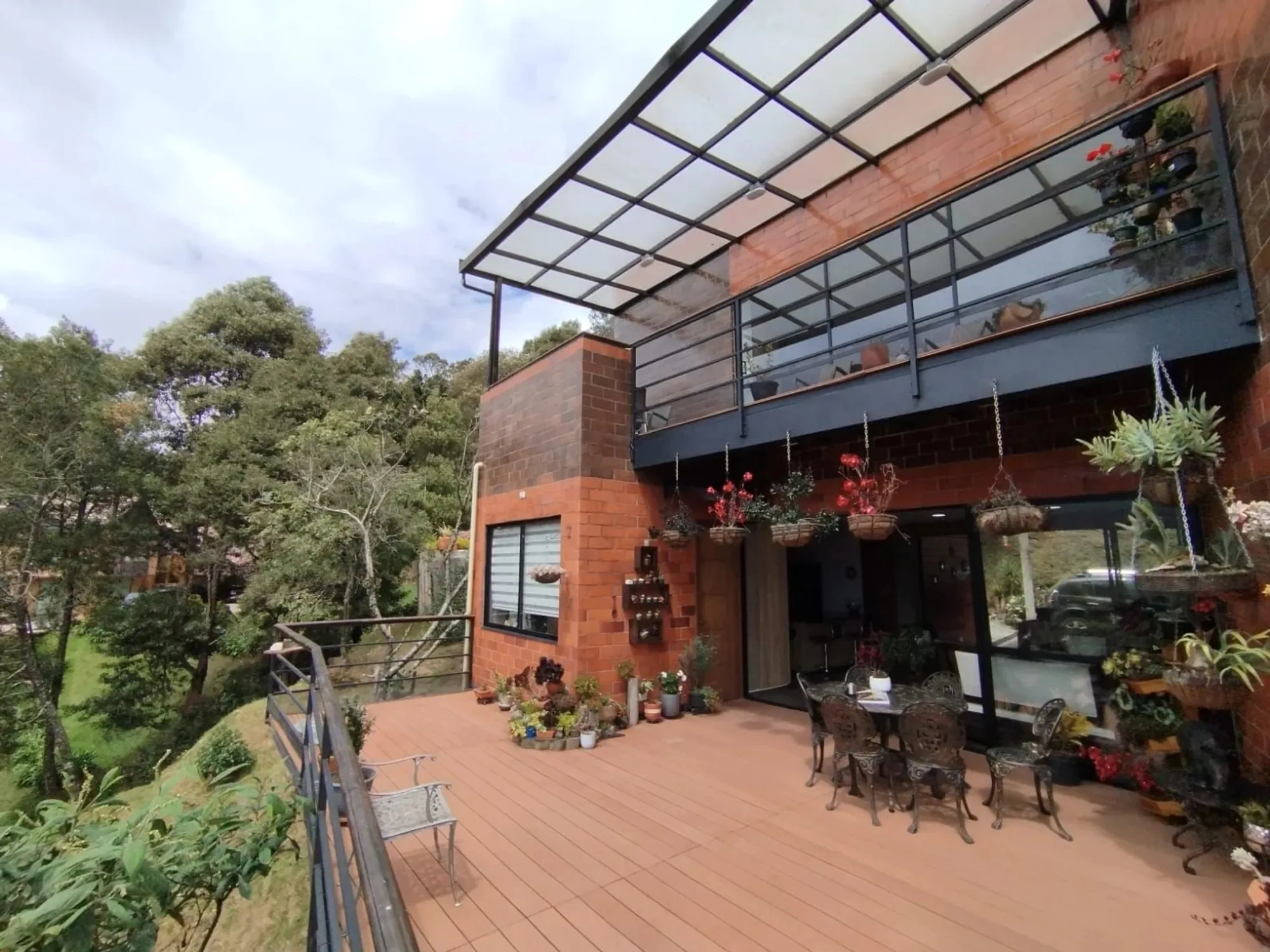 Casa en Arriendo en Altos del Escobero, Envigado