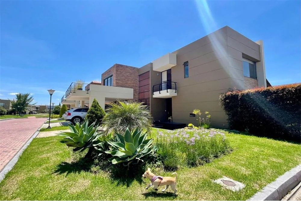 Casa en Arriendo en Calahorra, Cajicá