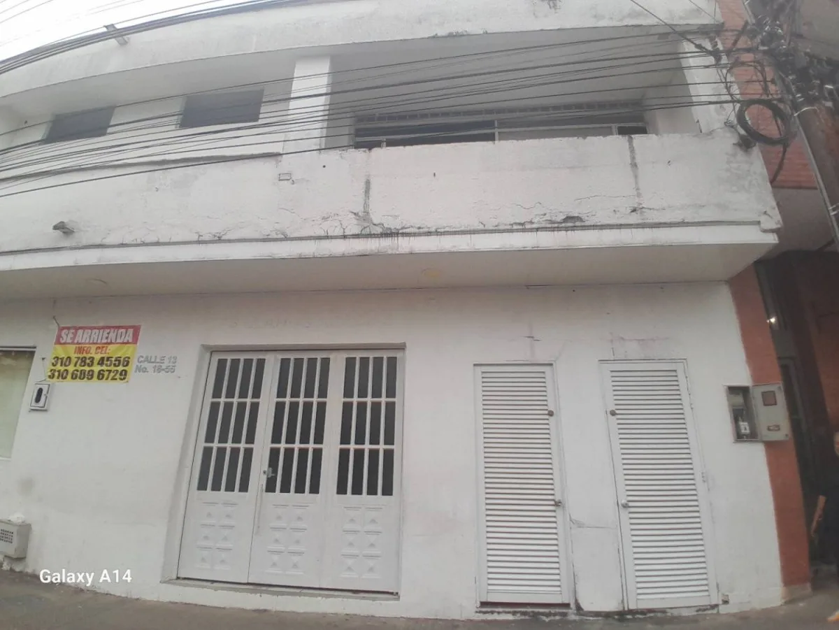 Local en Arriendo en Centro, Girón