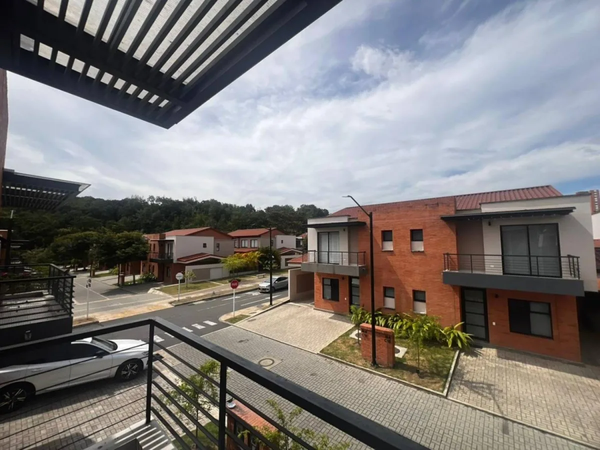 Apartamento en Arriendo en Cerritos, Pereira