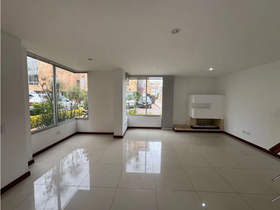 Casa en Arriendo en Fredonia, Chía