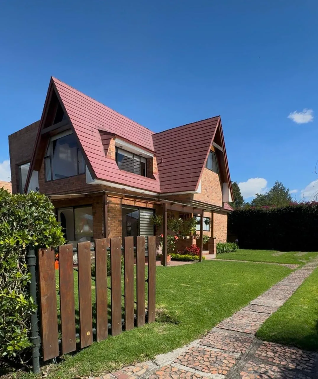 Casa en arriendo en Lagos de Torca