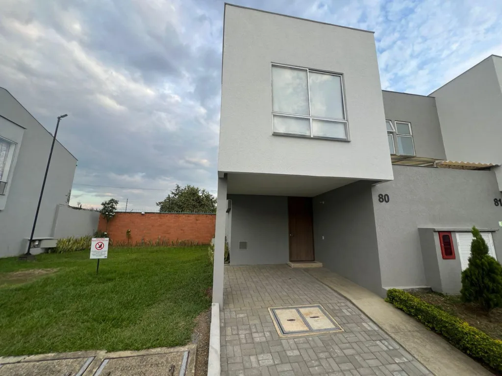 Apartamento en Arriendo en Ciudad Country, Jamundí