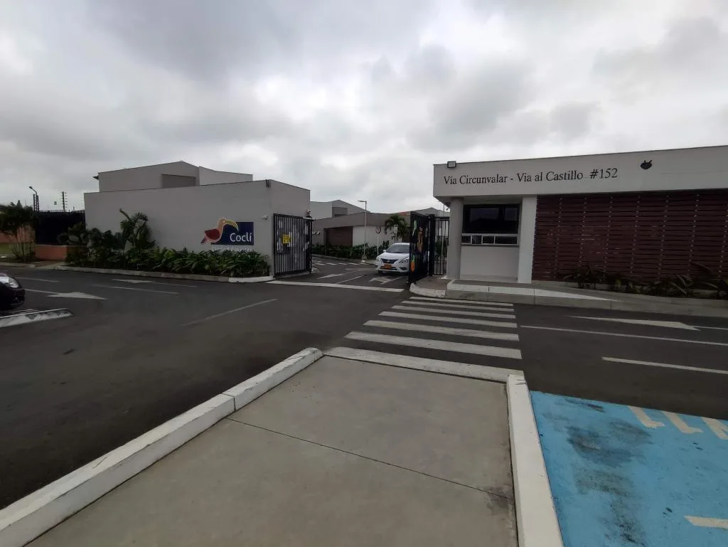 Casa en Arriendo en Ciudad Country, Jamundí