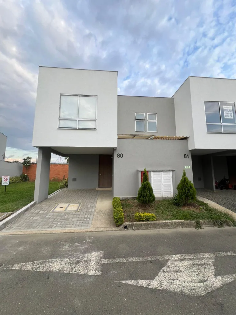 Casa en Arriendo en Ciudad Country, Jamundí
