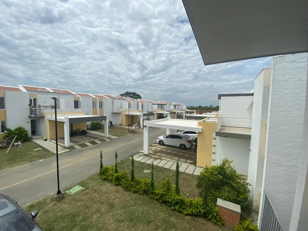 Casa en Arriendo en Ciudad Country, Jamundí