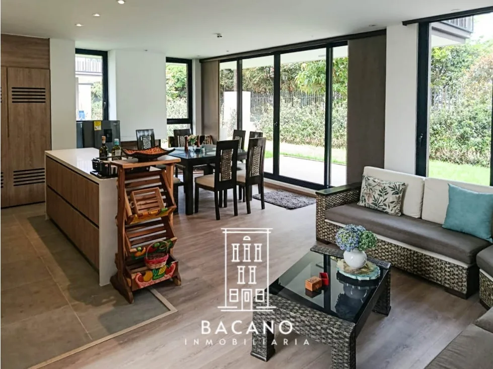 Casa en Arriendo en Cota