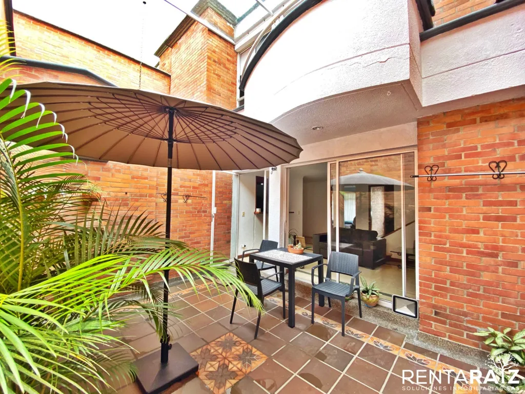 Casa en Arriendo en Cumbres, Envigado