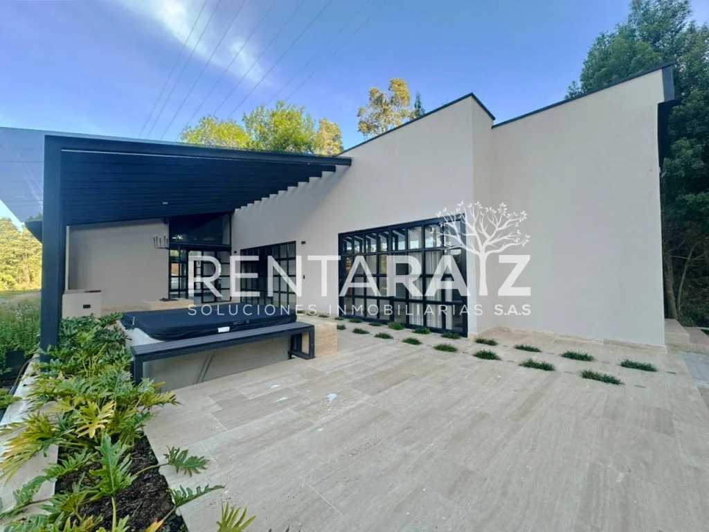 Casa en Arriendo en Escobero, Envigado