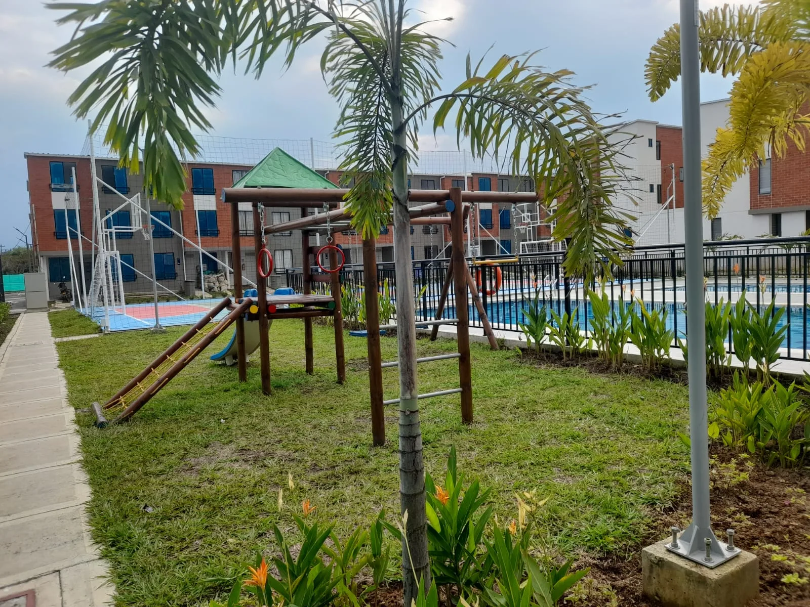 Local en Arriendo en Juan de ampudia, Jamundí