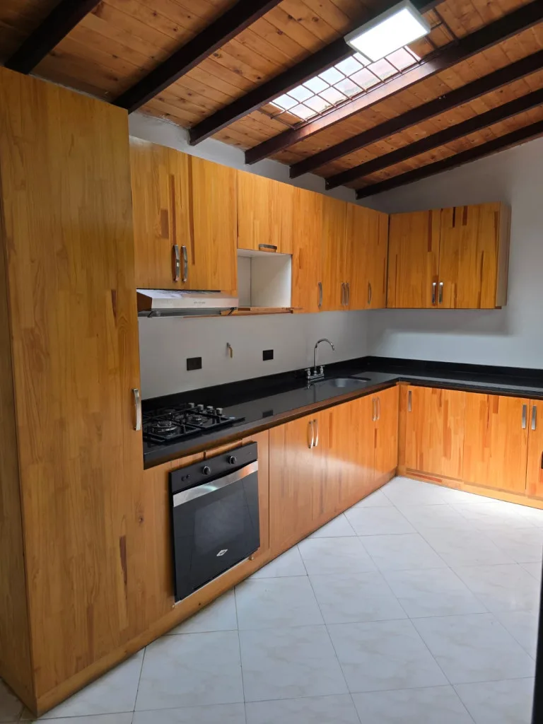 Casa en Arriendo en Jardines, Envigado