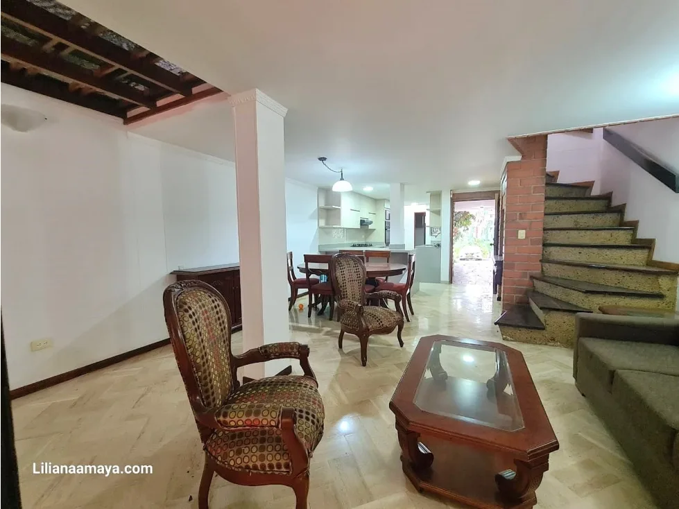 Apartamento en Arriendo en Loma Benedictinos, Envigado