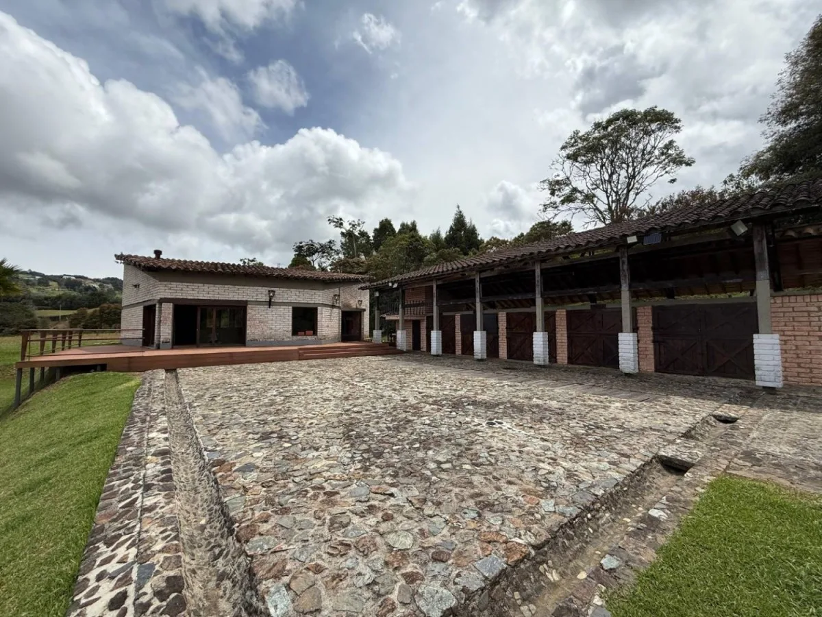 Casa en Arriendo en Las Palmas, Envigado