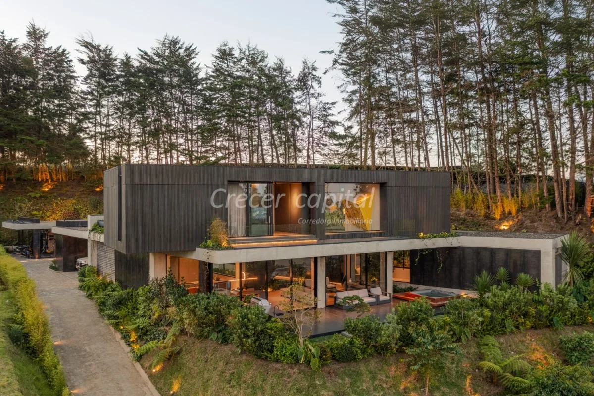 Casa en  Arriendo en Las Palmas, Envigado