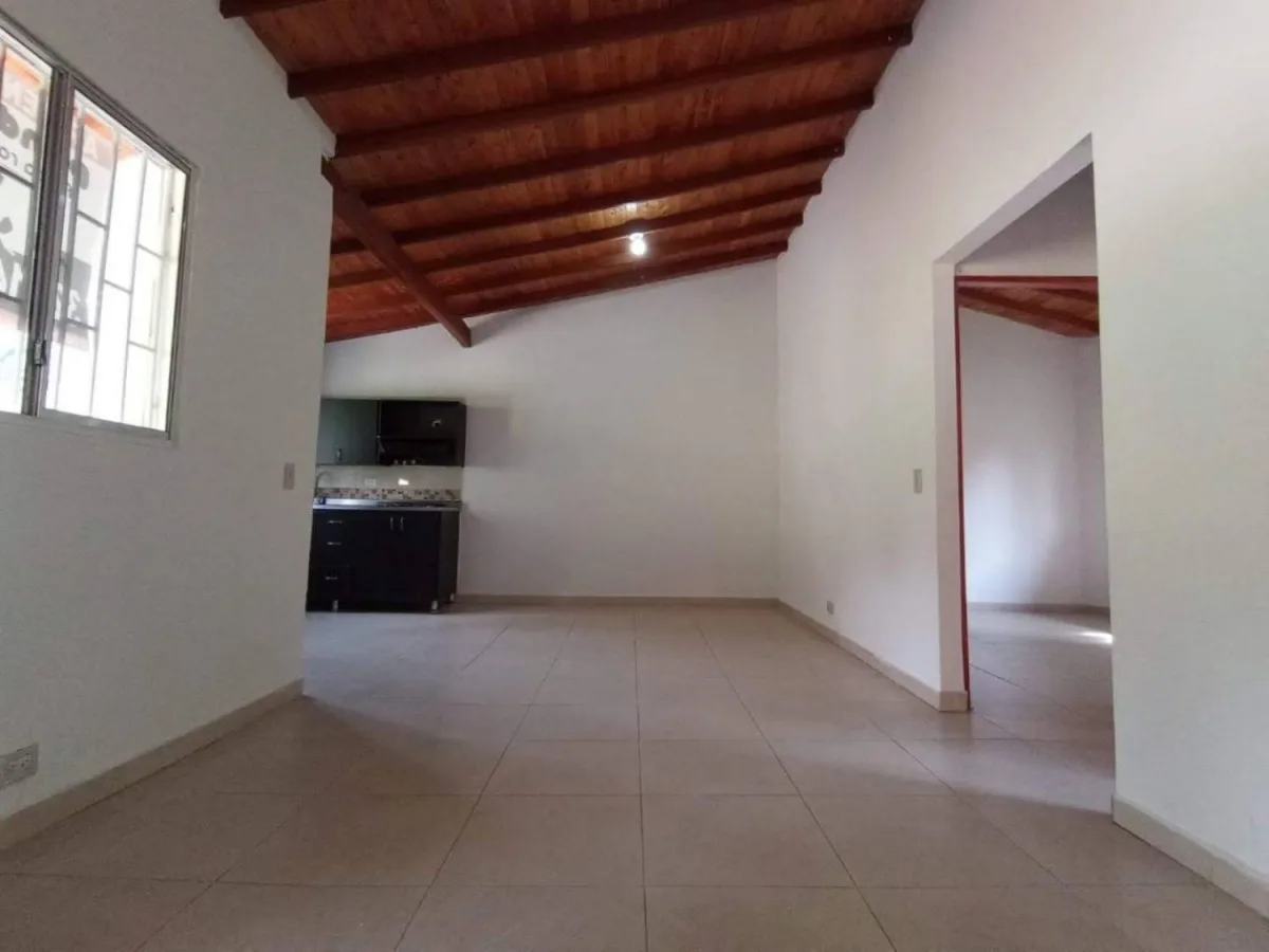 Apartamento en Arriendo en Loma del Esmeraldal, Envigado