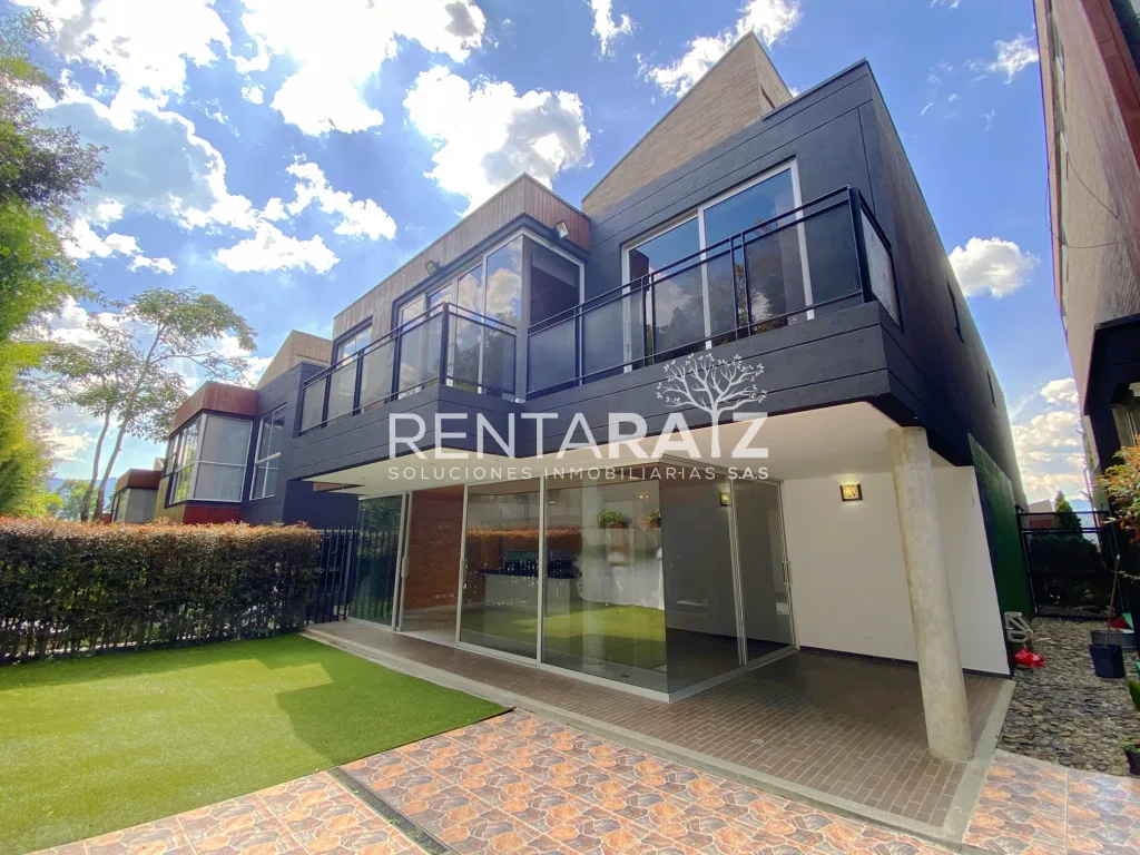 Casa en Arriendo en Loma del Chocho, Envigado