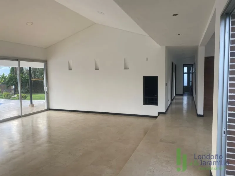 Casa en Arriendo en Loma del Escobero, Envigado