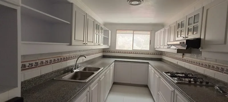 Casa en  Arriendo en Loma del Escobero, Envigado