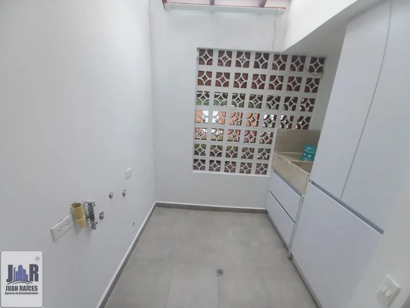 Casa en Arriendo en Loma del Esmeraldal, Envigado