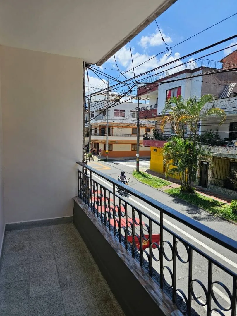 Apartaestudio en Arriendo en Las Lomitas, Sabaneta