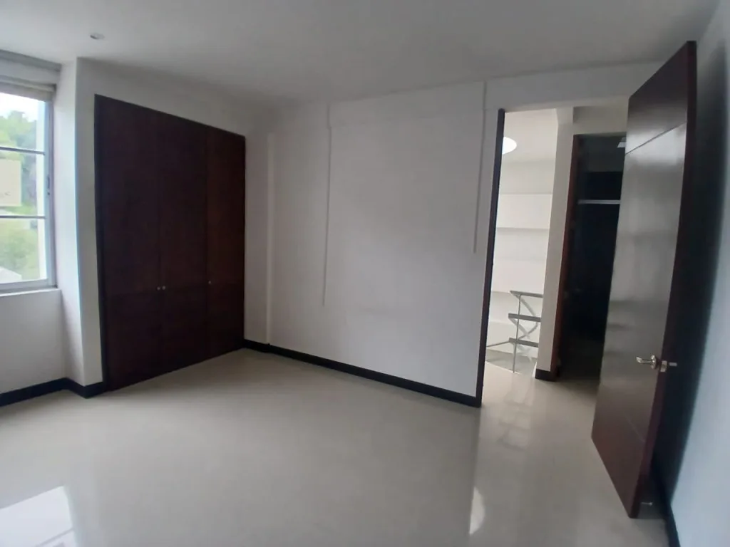 Apartamento en Arriendo en Pinares, Pereira