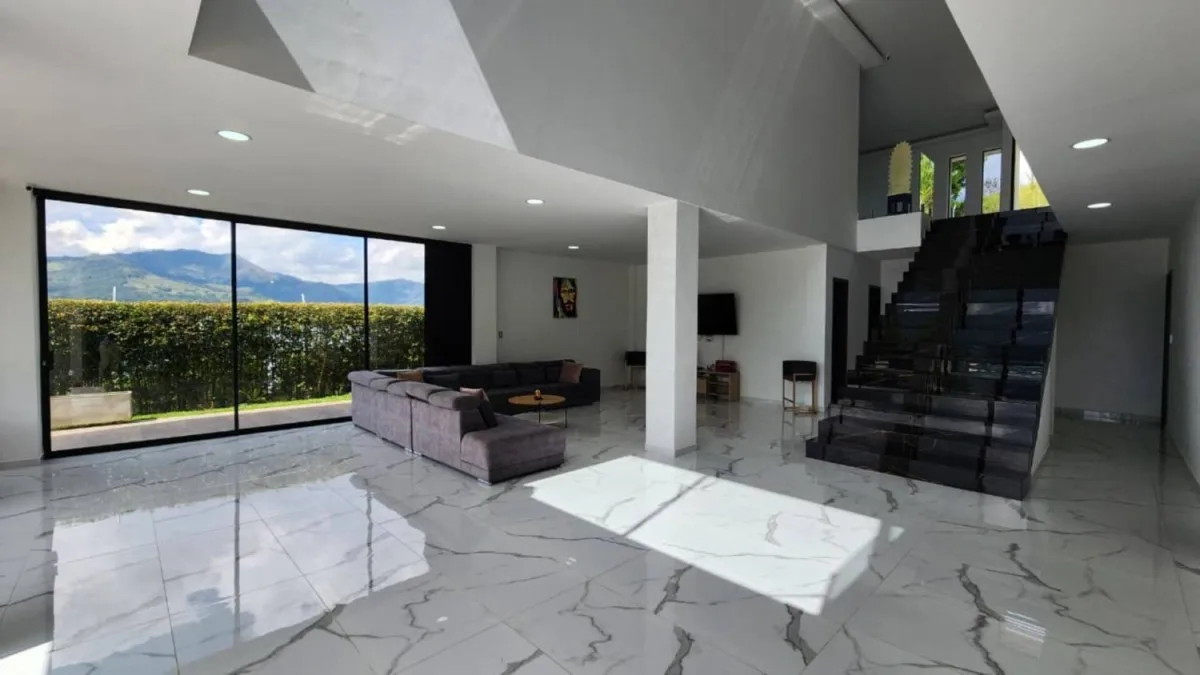 Casa en Arriendo en Portachuelo, Girardota