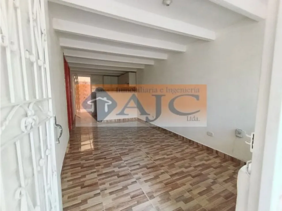 Casa en Arriendo en Rincon de giron parte alta, Girón