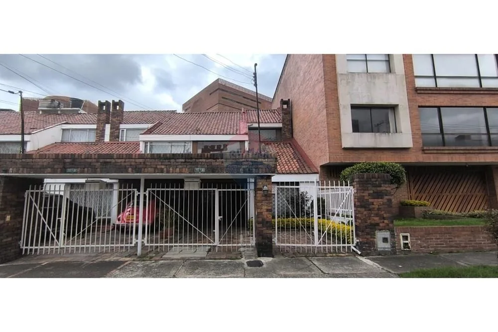 Casa en Arriendo en Santa barbara central, Bogotá