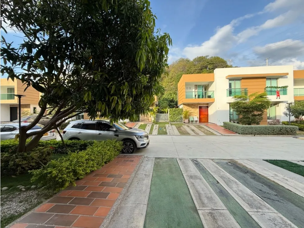 Casa en arriendo en URBANIZACION SALGUERO, Santa marta