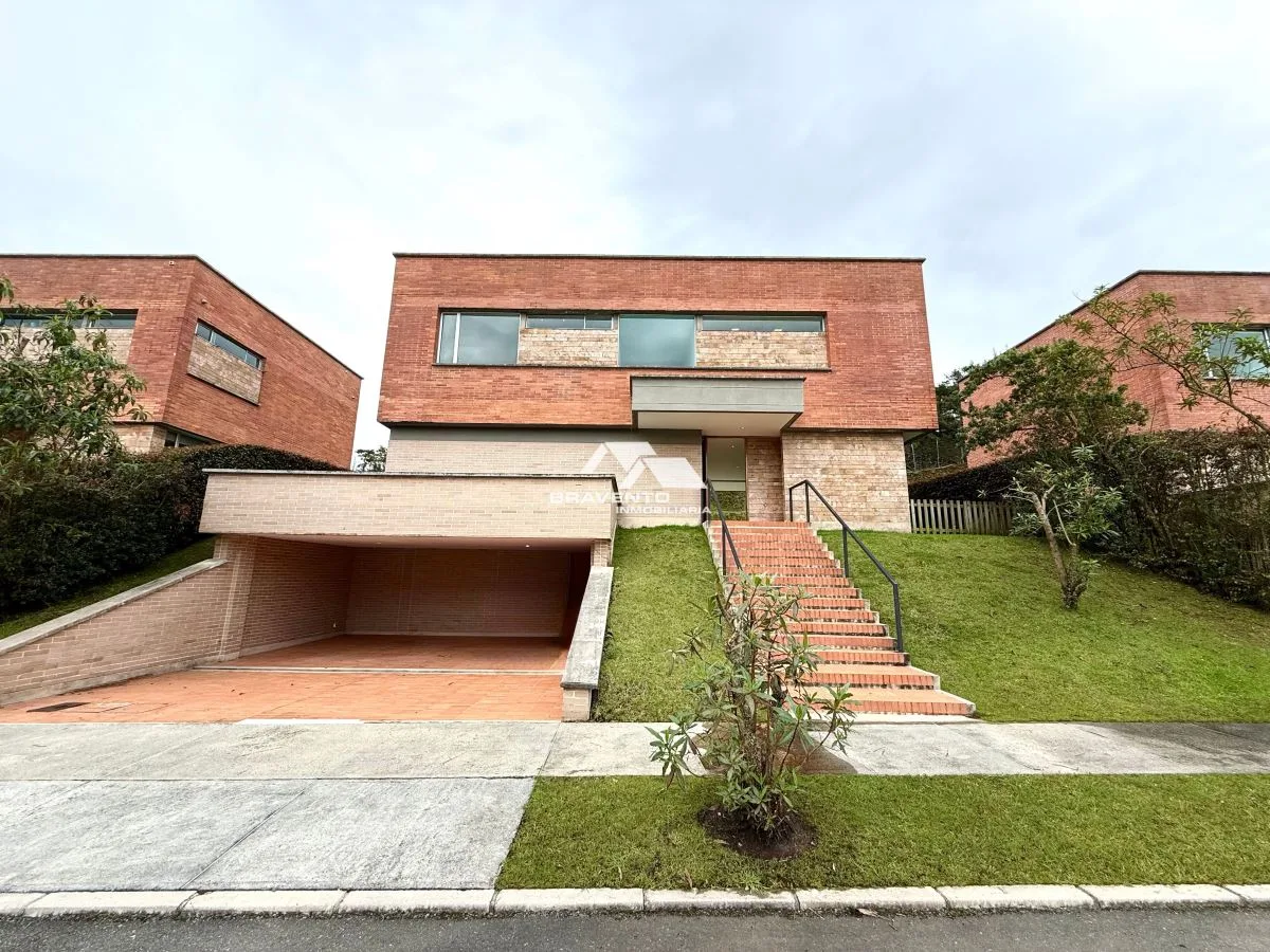 Casa en Arriendo en Vía Las Palmas, Envigado