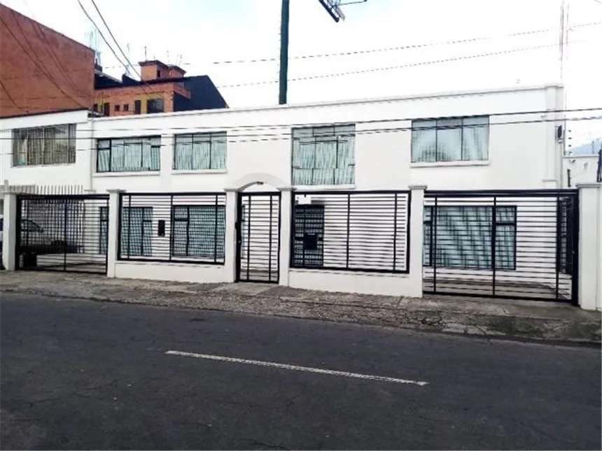 Casa en arriendo en Barrios Unidos, Bogotá