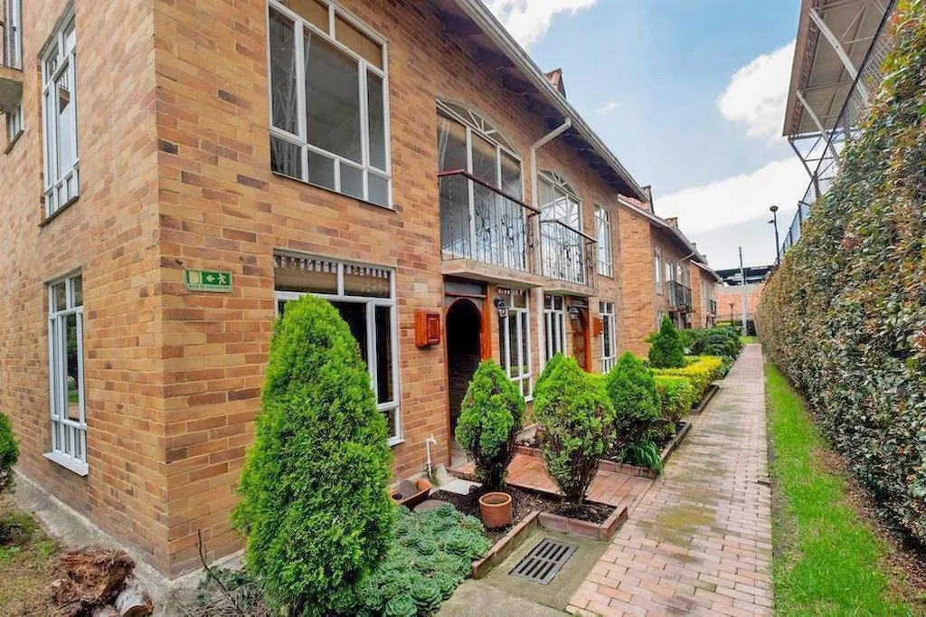 Casa en arriendo en Cacique, Funza