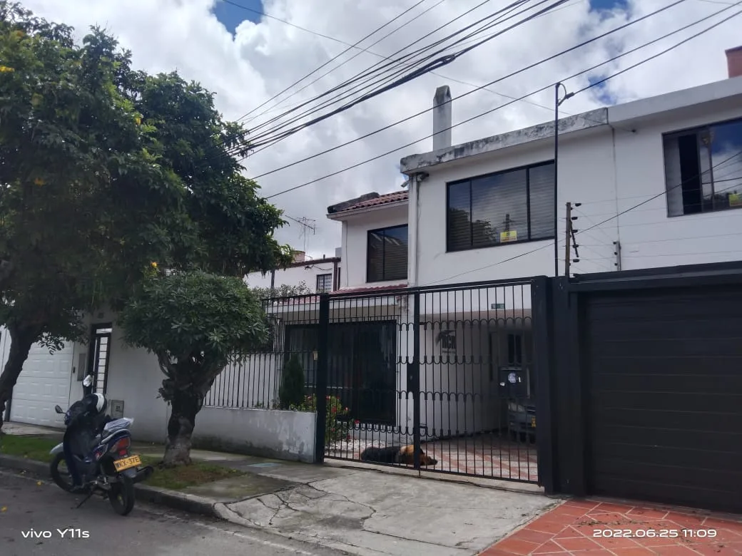 Casa en arriendo en Caobos salazar, Bogotá