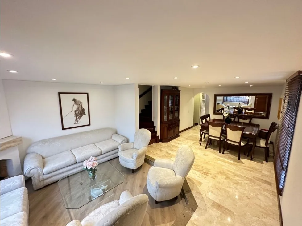 Casa en arriendo en Los cedritos, Bogotá