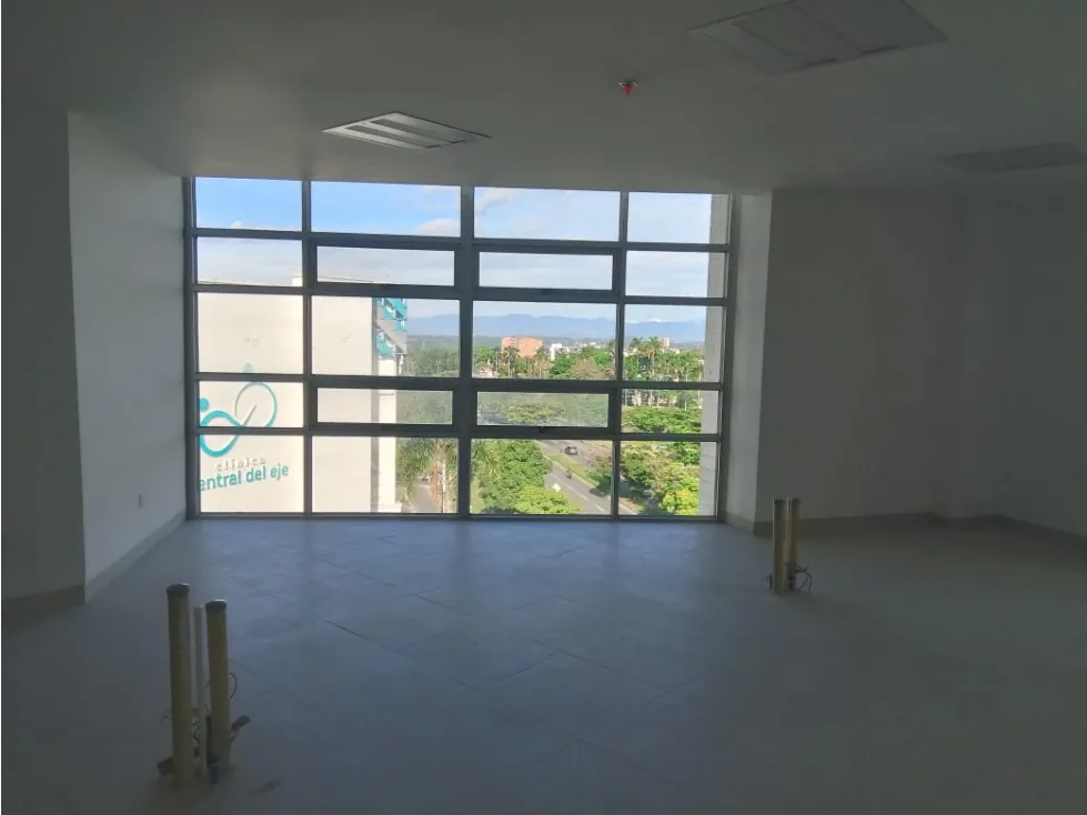 Consultorio en Arriendo en Avenida 30 de agosto, Pereira