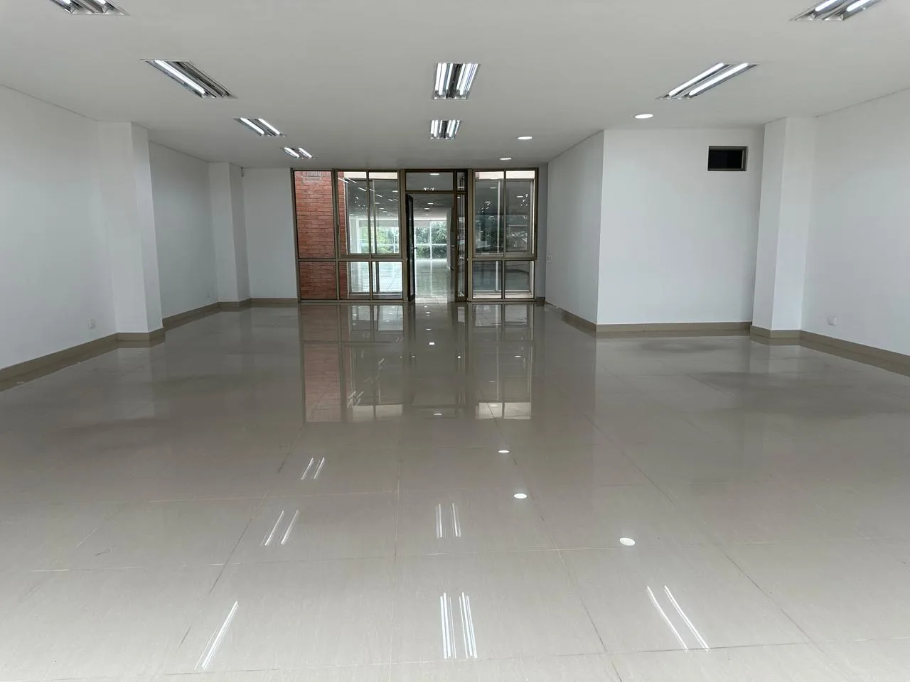 Edificio en Arriendo en San fernando