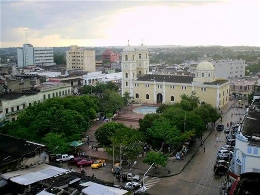 Edificio en arriendo en Centro, Sincelejo