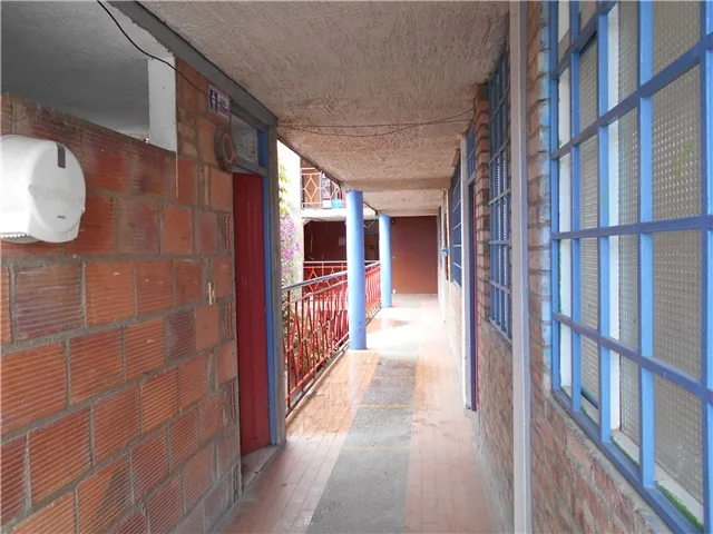 Edificio en arriendo en Parque campestre, Soacha