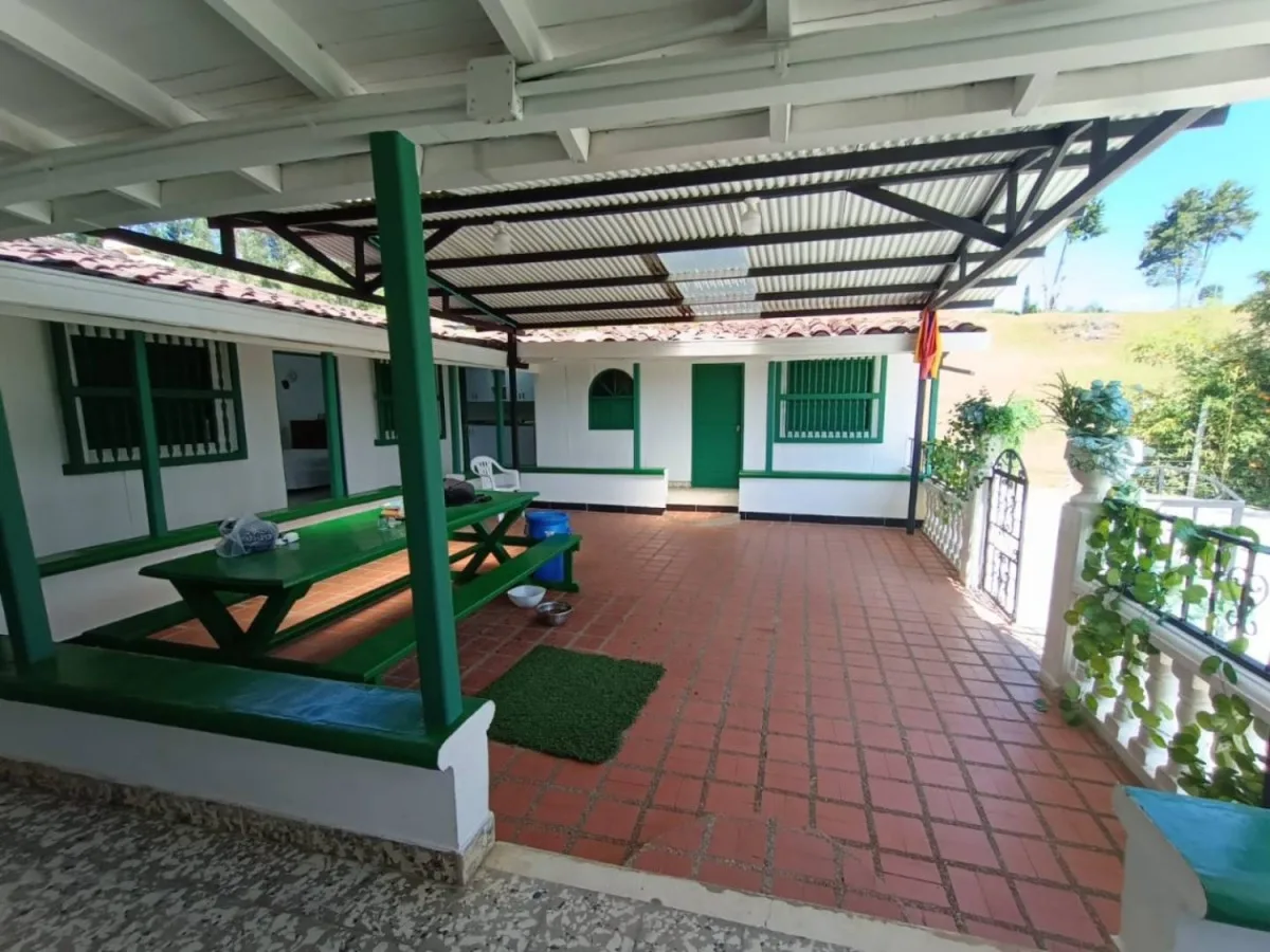 Local en Arriendo en Sabaneta real, Sabaneta