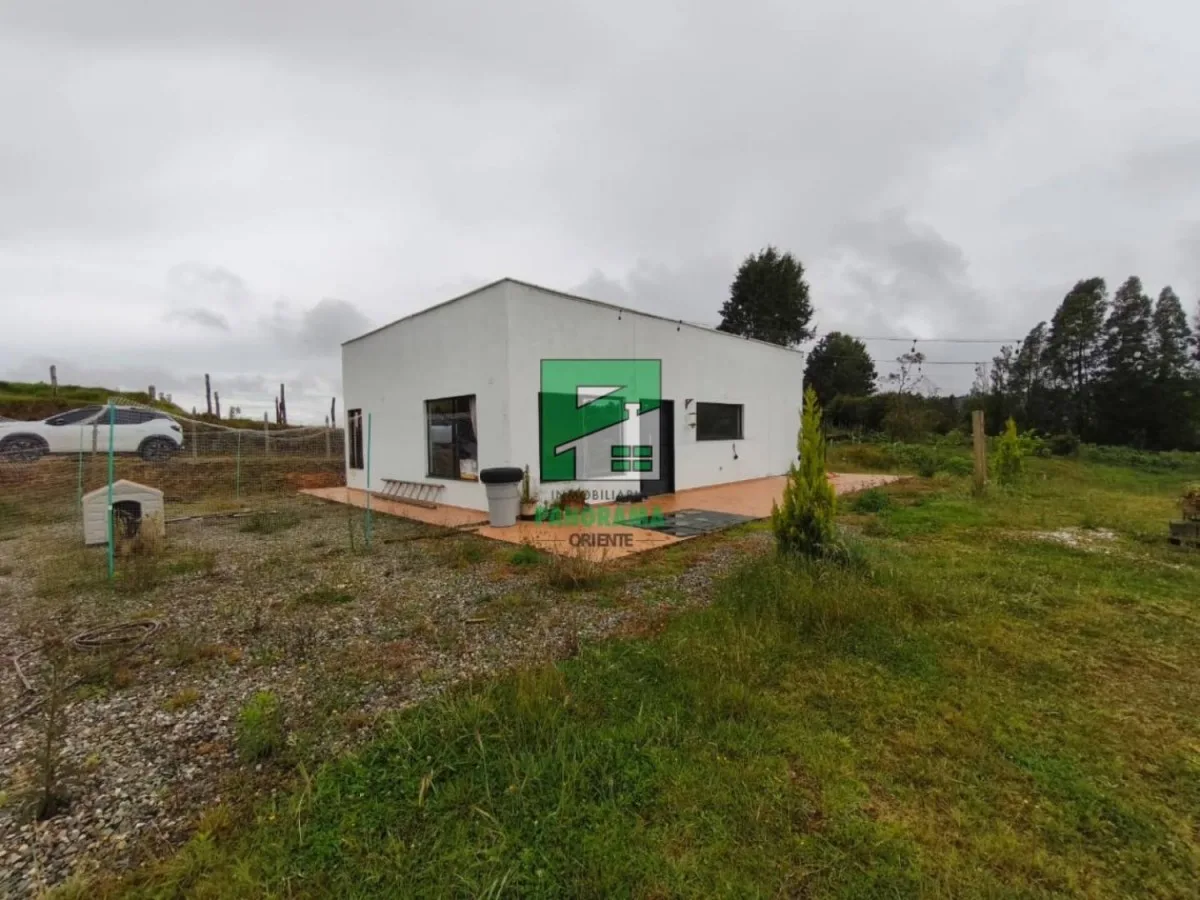 Finca en Arriendo en Piedras blancas, Guarne