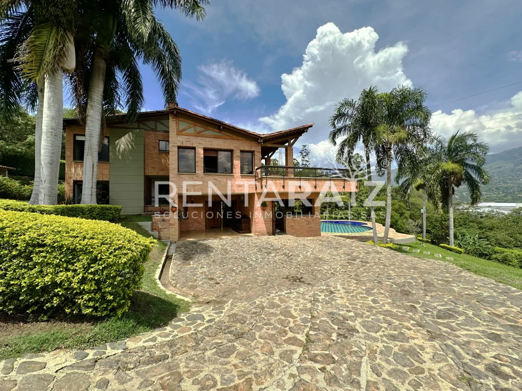 Finca en Arriendo en Portachuelo, Girardota