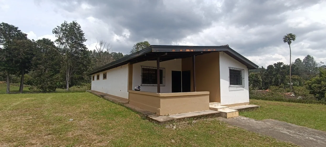 Finca en  Arriendo en Romeral, Guarne