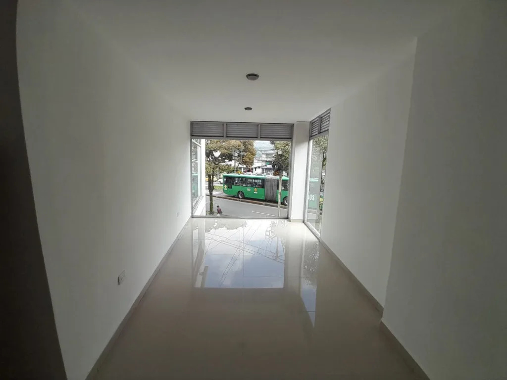 Local en Arriendo en Avenida 30 de agosto, Pereira
