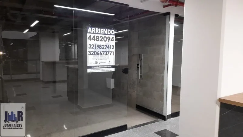 Local en Arriendo en Parque de Caldas, Caldas