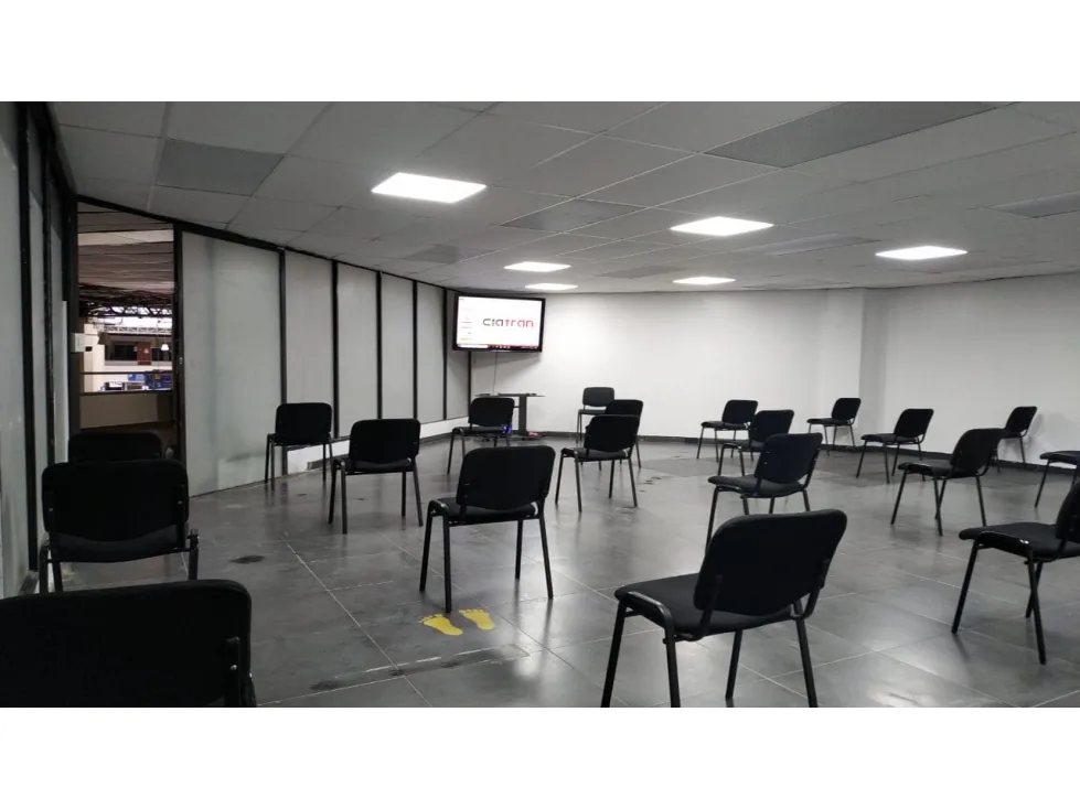 Local en Arriendo en Ciudad Salitre Oriental, Bogotá