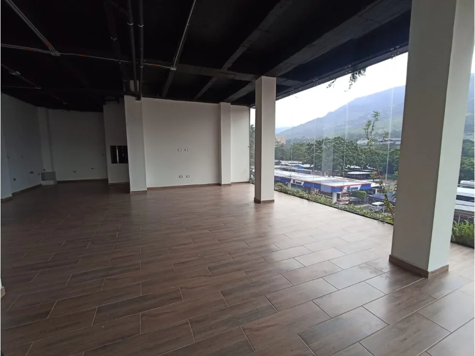 Local en  Arriendo en Copacabana